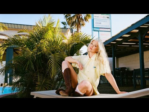 Sara Berki - Twice (Official Lyric Video)