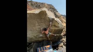 Video thumbnail of The Weigh, V9. Fort Ross