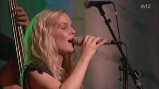 Julvisa I Finnmarken Music Video