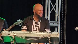 Intro and The Tango Boy | Jessy J with Jesse Thompson, Eddie Tate, and Mark Jackson