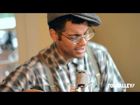 Folk Alley Sessions: Dom Flemons - 