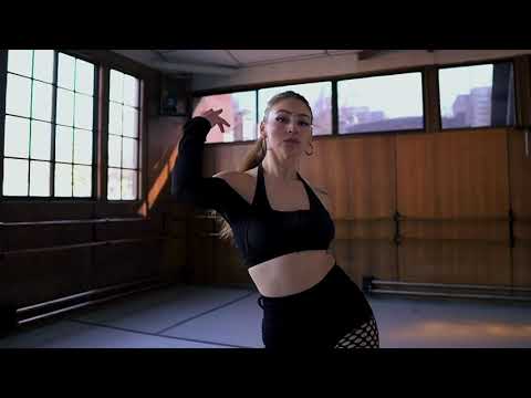 Hard & Strong Its Natascha / Dancehall female Coreografía por Esperanza.