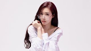 Reunion With My Middle School Music Teacher | Tiffany Young