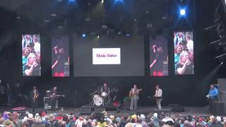 Rhoda Dakar performs Do Rocksteady at Beautiful Days Festival 2017