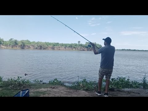 Pesca en Puerto Gaboto 
