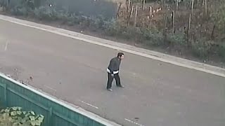 NPC in the middle of the road