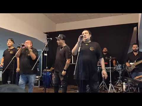 Gipsy Factory Band con Miguel de la fina en mallorca boda