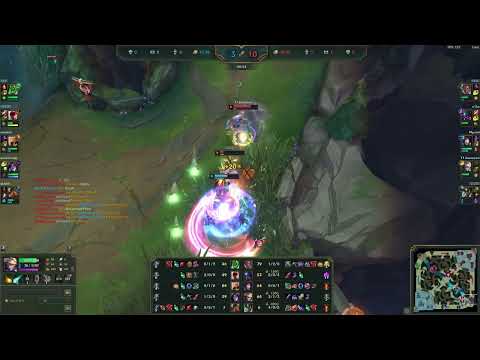 Everyone chased down Gumayusi, so he got a Quadra kill on Ezreal (ft. Rookie Azir, Photic Kai'Sa)