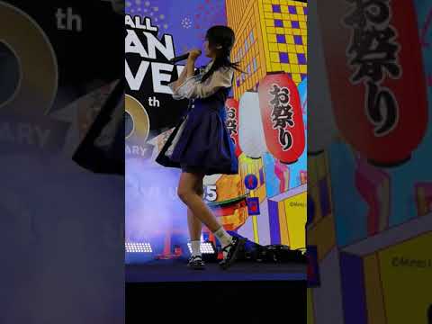 220904 (Friend Fancam) Kiss Kitsune - Heart Sunglasses @ The Mall Japan Discovery 2022 -MallBangkapi