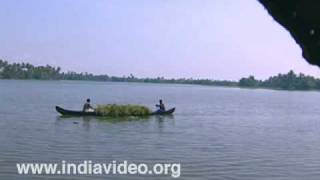 Steering a houseboat through backwaters