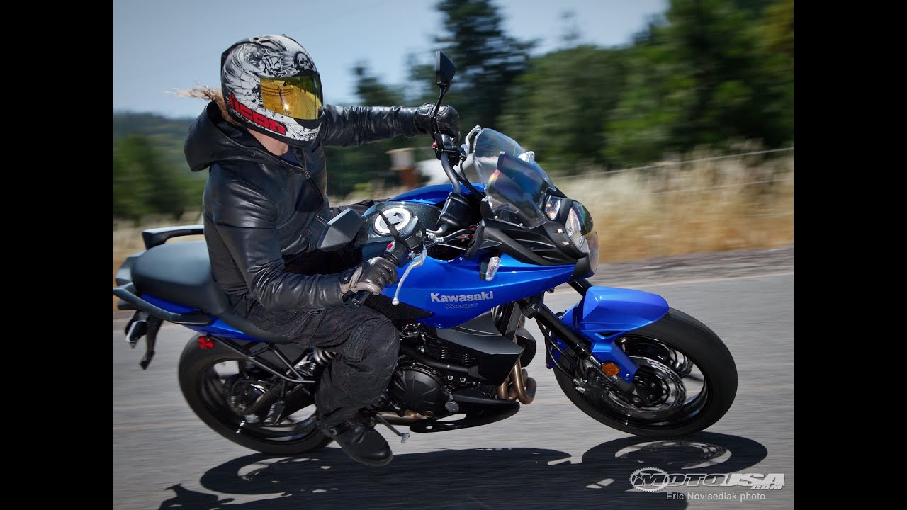 2013 Kawasaki Versys - 650cc Street Twins Shootout - MotoUSA