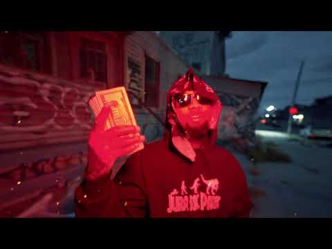 Slimesito - Moving in silence ... (Official Video)