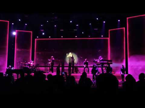 Mariah Carey-Giving me life Caution tour New York City feat Slick Rick & Blood Orange