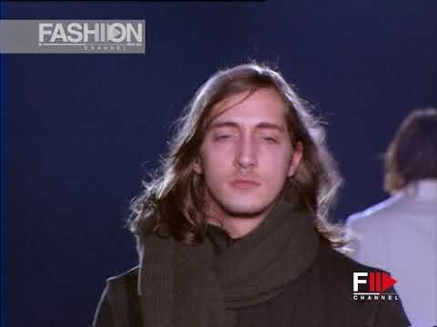 NEIL BARRETT Fall 2003 2004 Menswear Milan - Fashion Channel