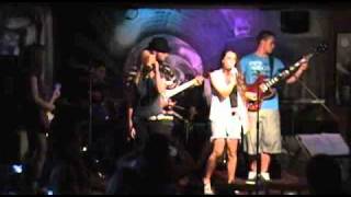 Middle Of The Road 9-11-10.flv