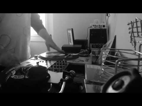 DJ ROYAL K - WORK THE ANGLES(practice cuts)