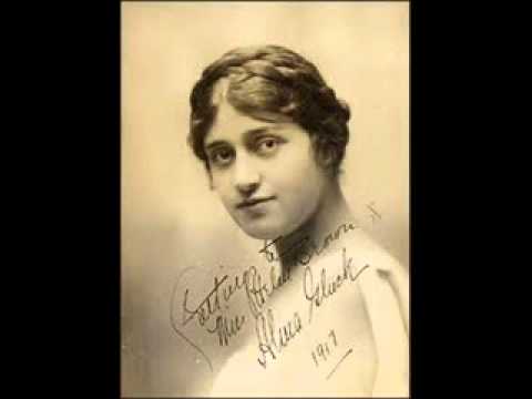 Alma Gluck Sings "Le Bonheur Est Chose Légère," From  The Silver Bell  1914