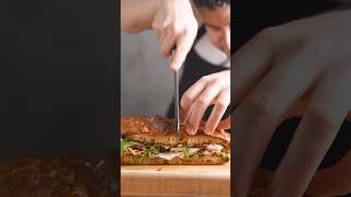 סנדוויץ פוקאצ׳ה פסטרמה מפנק