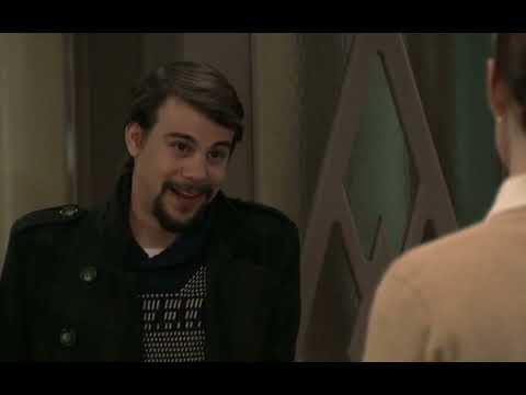 Amar C569 - Isabel deja a Ismael salir de casa