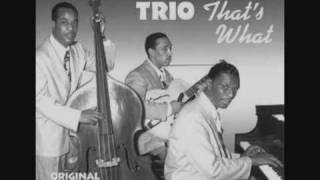 Nat King Cole & The King Cole Trio - Straighten Up And Fly Right