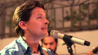 Luis Moulin - A veces pasa