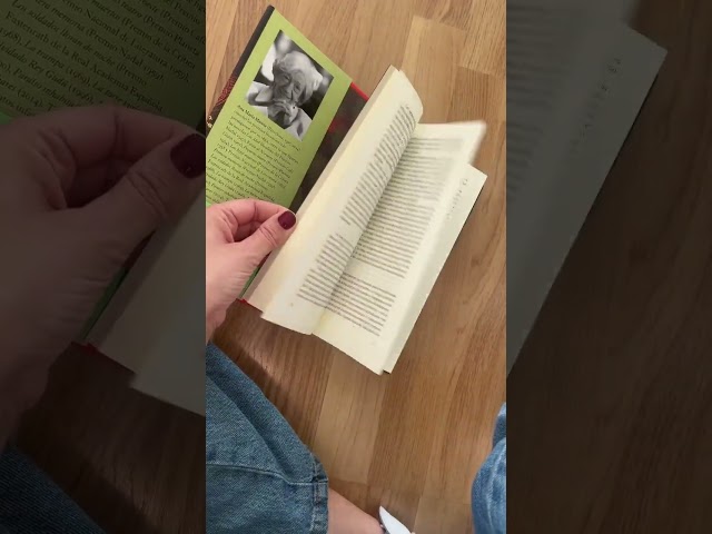 Vídeo relacionado con Olvidado Rey Gudú - Edición especial con cantos tintados: Áncora & Delfín