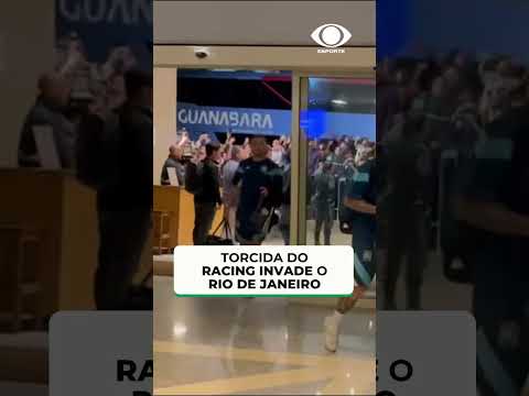 "Torcida do Racing invade o Rio de Janeiro" Barra: La Guardia Imperial &bull; Club: Racing Club