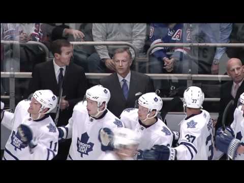 Mike Komisarek (1st as a Leaf) Goal - Leafs 2 vs Rangers 1 - Oct 15th 2010 (HD)