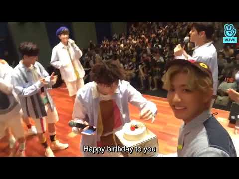 [ENGSUB] 180811 STRAYKIDS FANSIGN - A day full of surprises :O