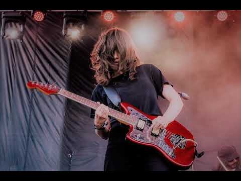 Courtney Barnett - Shivers (written by Rowland S. Howard) - [Sub esp]