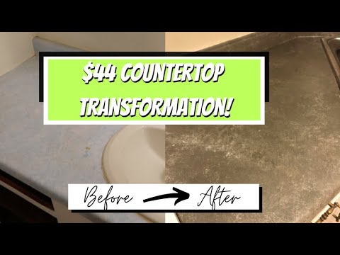 PAINTING MY COUNTERTOP // Rustoleum Countertop Coating