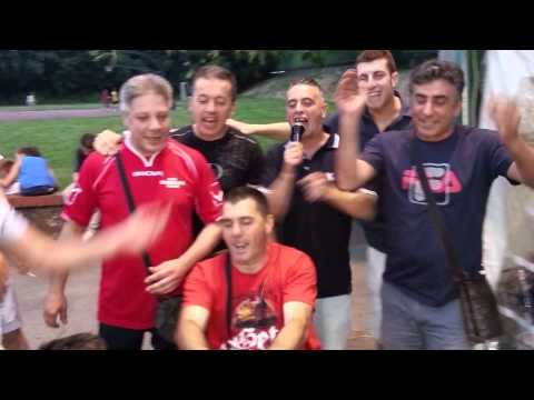 Il Mister Ernesto Tufarulo con i suoi Ragazzi "Prima Squadra " del CENTROCAMPO