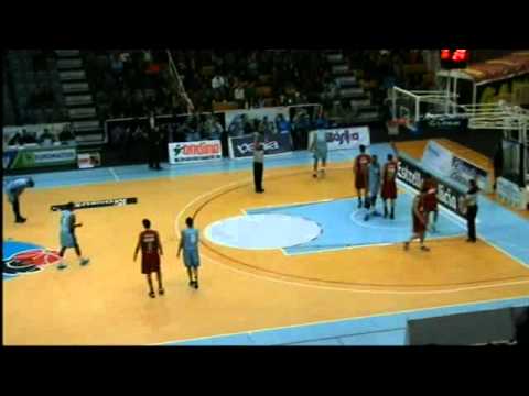 ORO C.B. BREOGAN DE LUGO,64 - C.B. GRANADA,63 (30/12/2011 0:00:00)