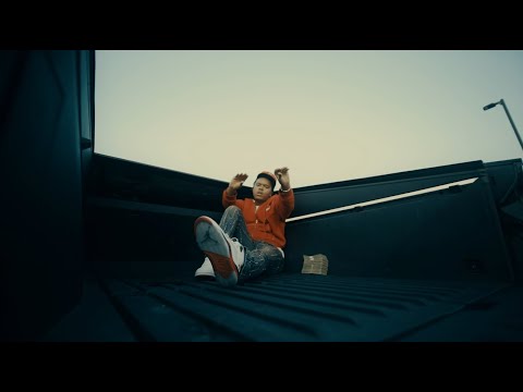 Fly Nari- Blah Blah (Official Video)