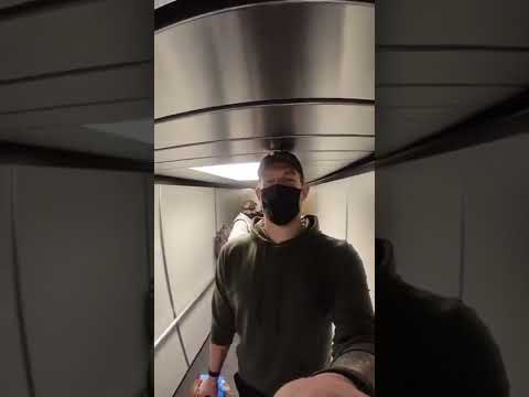 POV of a 7'1 human in an airport #Shorts