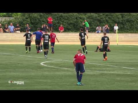 Marcos Campos transforma un penalti en el UD Castellonense - UD Tavernes