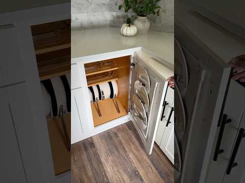 Setting up my new Caraway Pans 👩🏼‍🍳🤍🕊️ #asmr #organized #organizedkitchen