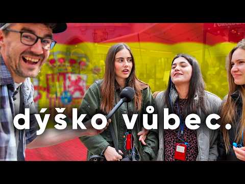 Kolik dávají cizinci v ČR spropitné? A co my Češi?