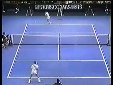McEnroe attack Michael Chang - Fantastic Point Nº 2