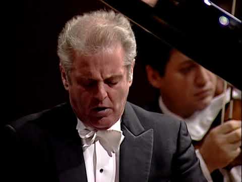 Tchaikovsky - Piano Concerto No 1 - Barenboim, Celibidache, MPO (1991)