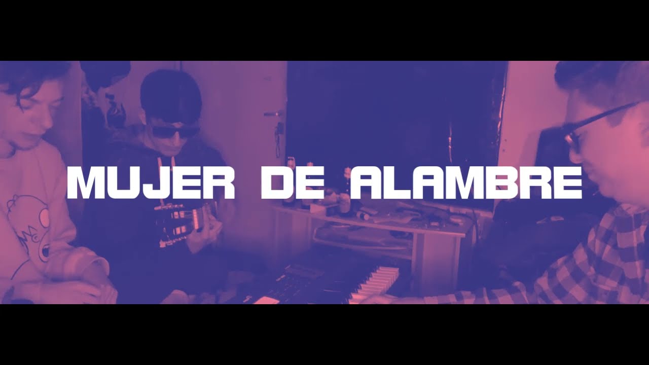 Fondo Mujer de Alambre