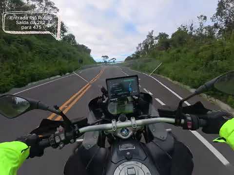 Perigo e Adrenalina: Moto na Serra do Rio do Rastro Sob Forte Nevoeiro!