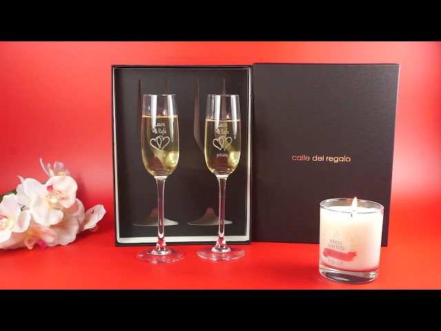 Vídeo relacionado con Wanapix | Pack de 2 Copas de Cava Personalizada | Estuche de Regalo Incluido | Copa de Champagne Cristal Grabada a Láser | Boda/Aniversario/San Valentín | 20cl. | Nombres y Fecha