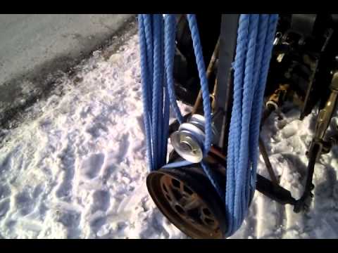 290.DEČKI ŽUTNICE - Postavljanje vučnice