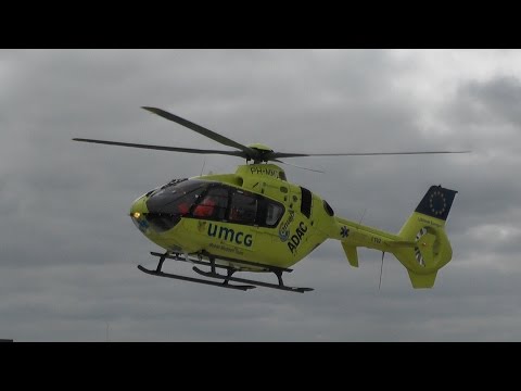 [Take-off] Lifeliner 4 [PH-MMT] vanaf het helidek van het Medisch Centrum Leeuwarden