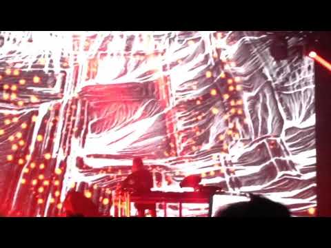 Nina kraviz mutek mx1