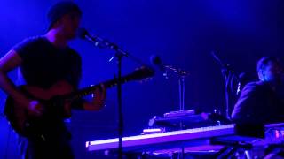 Wild Beasts - Bed Of Nails @ Pitchfork Festival Paris 2011 (1)