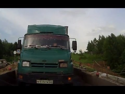 Kompilacja wypadków na drodze (Czerwiec 2013) 