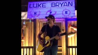 Luke Bryan Scarecrows - Acoustic - Bethel Woods NY 7/13/17