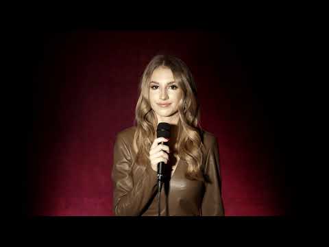 Aleksandra Wrona - „Bombonierka" cover